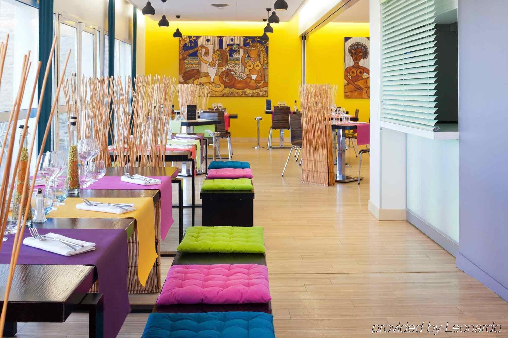 Ibis Styles Ouistreham Hotell Restaurant bilde